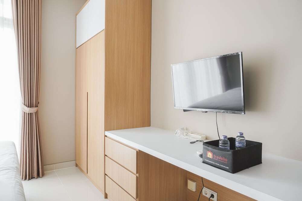 Джакарта: Great Deal And Modern Studio At Ciputra International Apartment