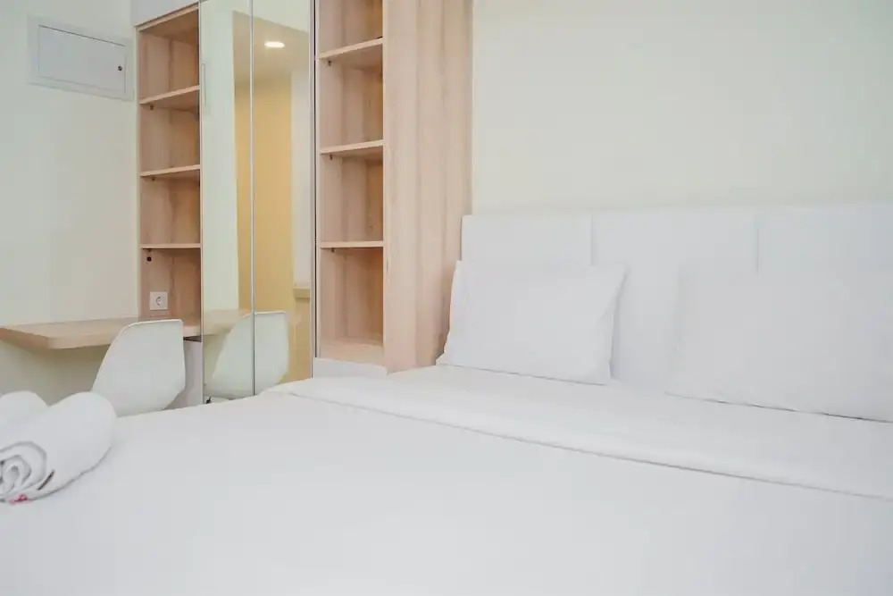 Legok: Cozy Stay And Simply Studio At Sky House Bsd Apartment