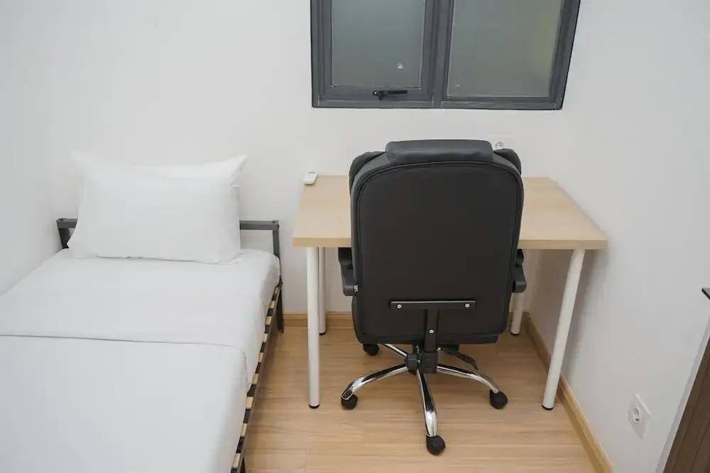 Legok: Comfort And Serene 2Br At Sky House Bsd Apartment