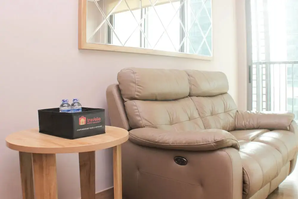 Джакарта: Elegant And Comfy 2Br At Holland Village Jakarta Apartment