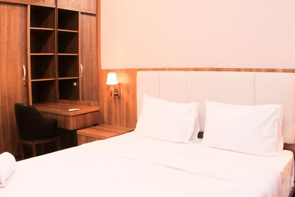 Джакарта: Elegant And Comfy 2Br At Holland Village Jakarta Apartment