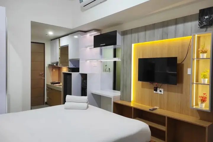 Макассар: Compact Studio At Vida View Makassar Apartment