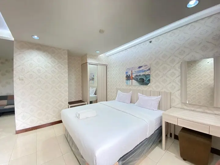 Бандунг: Private Spacious Executive Studio Room At Majesty Apartment Bandung