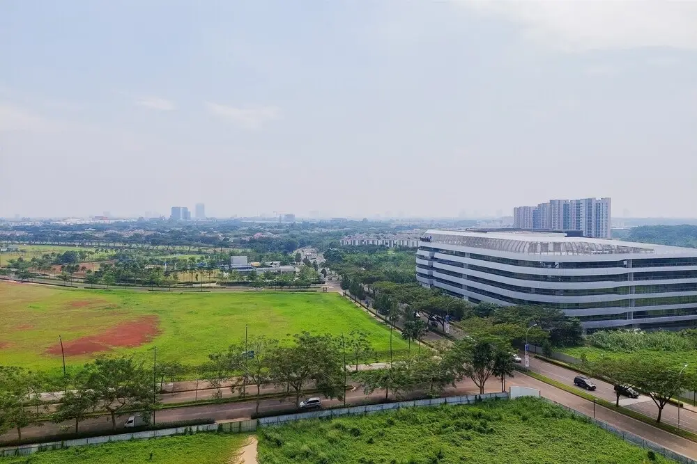 Legok: Cozy And Minimalist Studio Apartment At Sky House Bsd