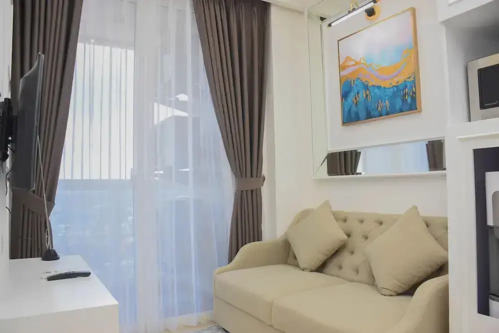 Джакарта: Modern And Comfy 2Br At Menteng Park Apartment