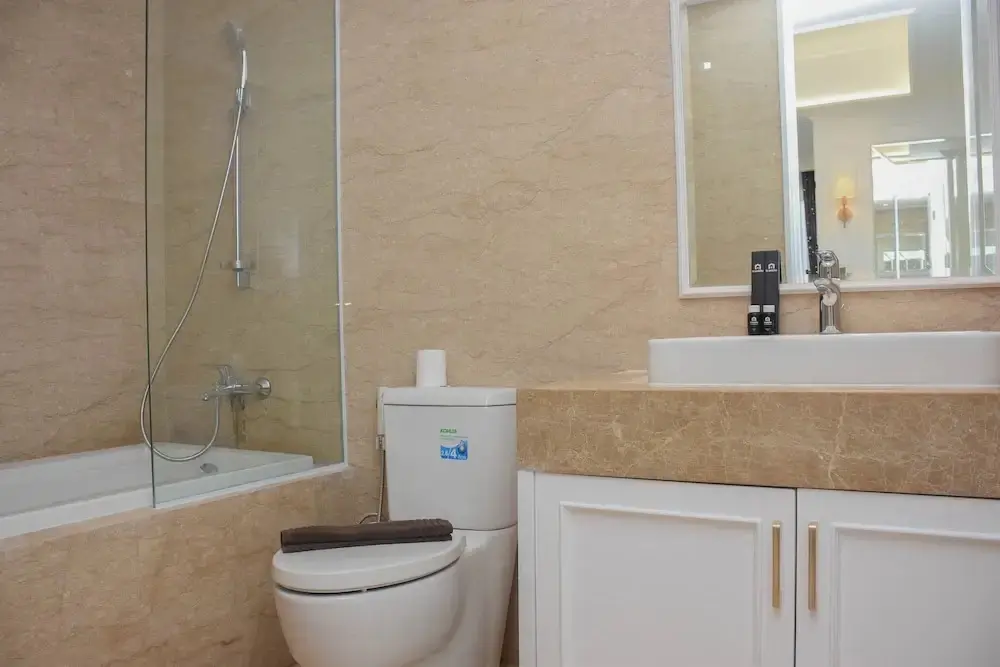 Джакарта: Modern And Comfy 2Br At Menteng Park Apartment
