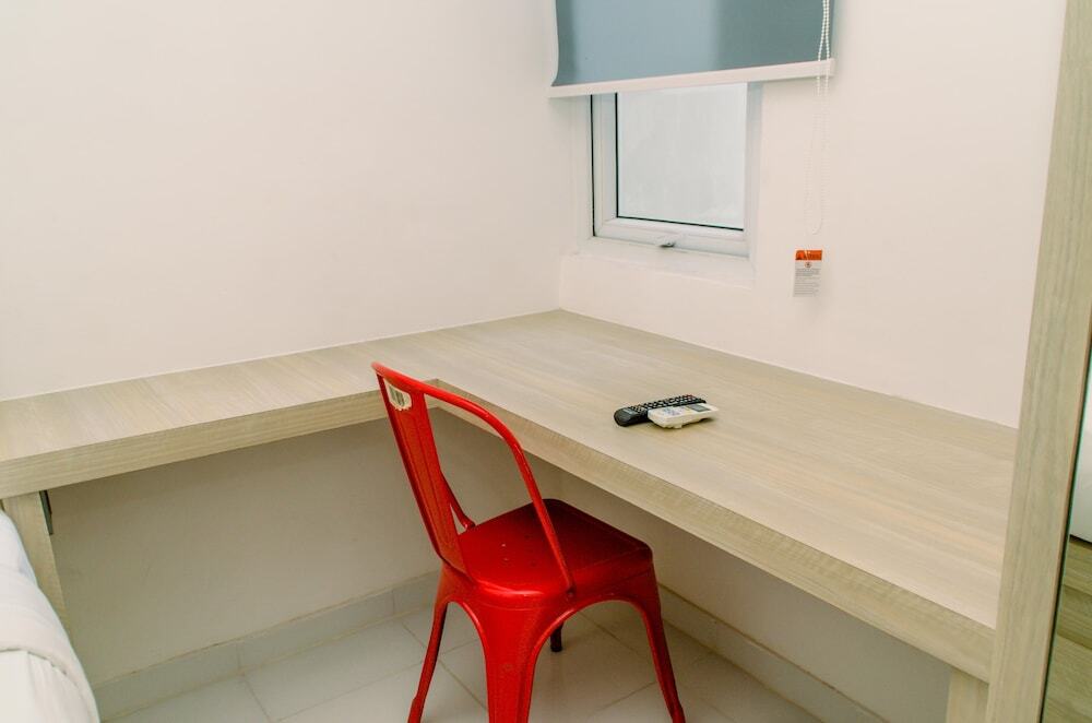 Тангеранг: Comfy Studio Apartment At Aeropolis Residence