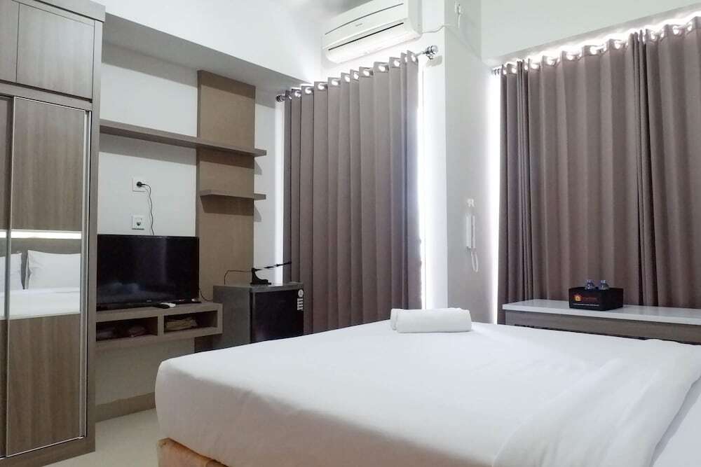 Сурабая: Stylish Living Studio Apartment At Taman Melati Surabaya