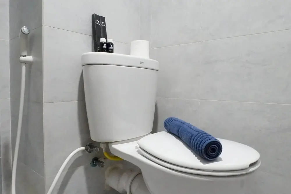 Сурабая: Stylish Living Studio Apartment At Taman Melati Surabaya