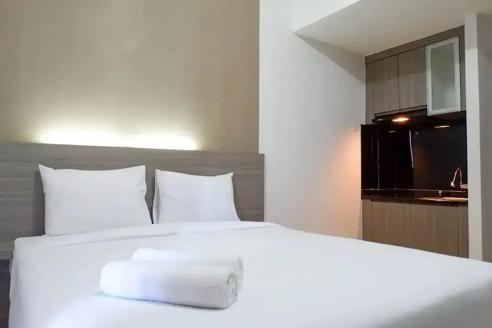 Сурабая: Stylish Living Studio Apartment At Taman Melati Surabaya