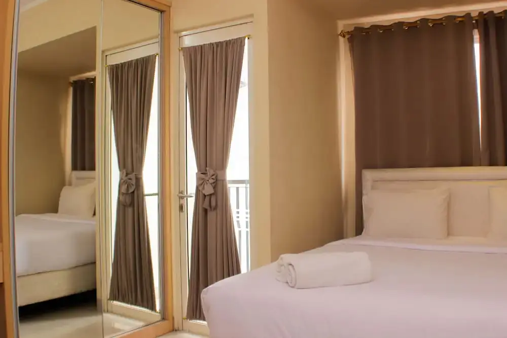 Чикаранг: Comfort Studio Room At Oasis Cikarang Apartment