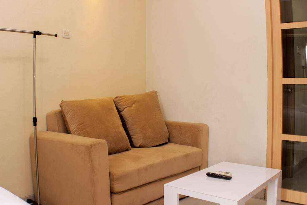 Чикаранг: Comfort Studio Room At Oasis Cikarang Apartment