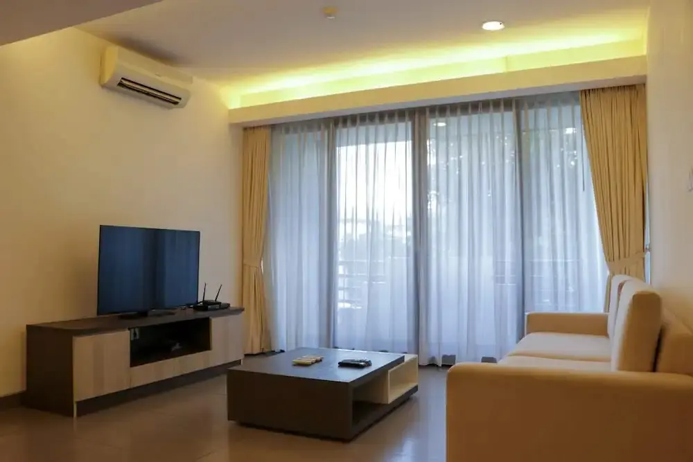 Джакарта: Elegant And Spacious 2Br At Apartment Simprug Park Residences