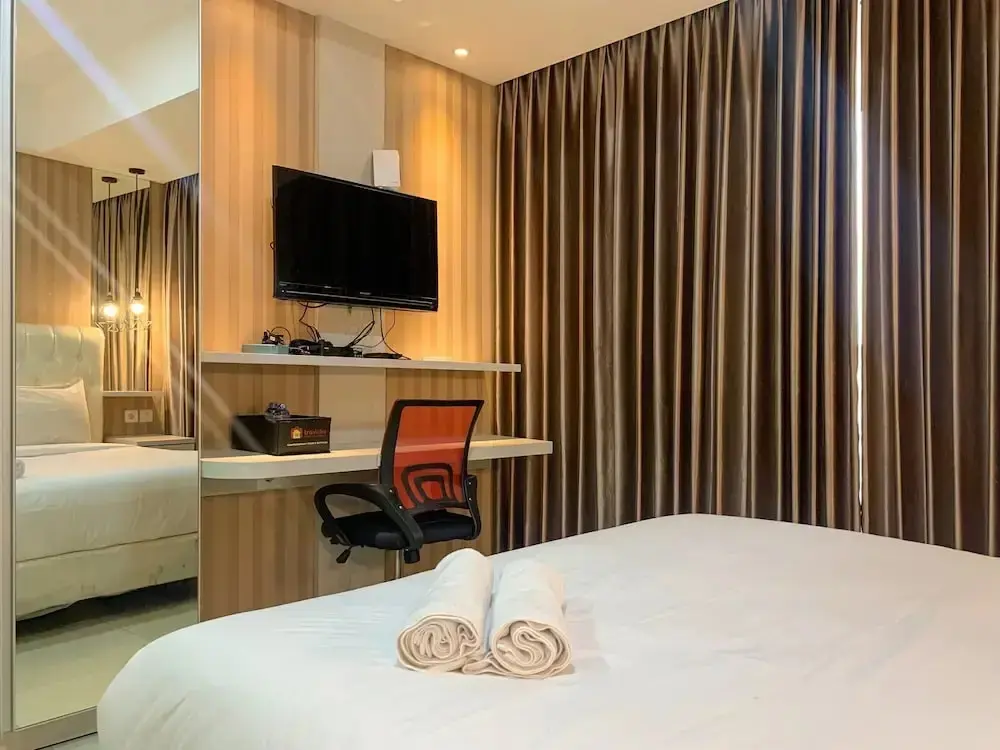 Джакарта: Well Appointed And Cozy Studio At West Vista Apartment