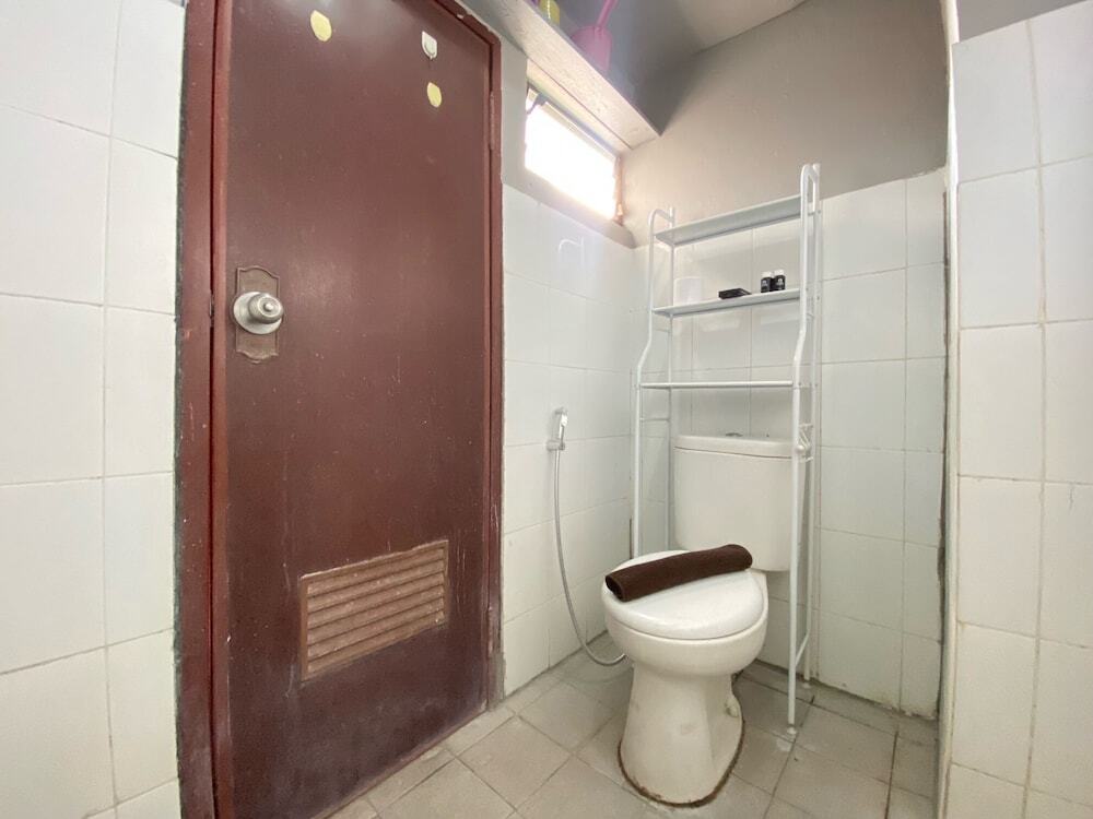 Бандунг: Spacious 2Br At Gateway Ahmad Yani Apartment