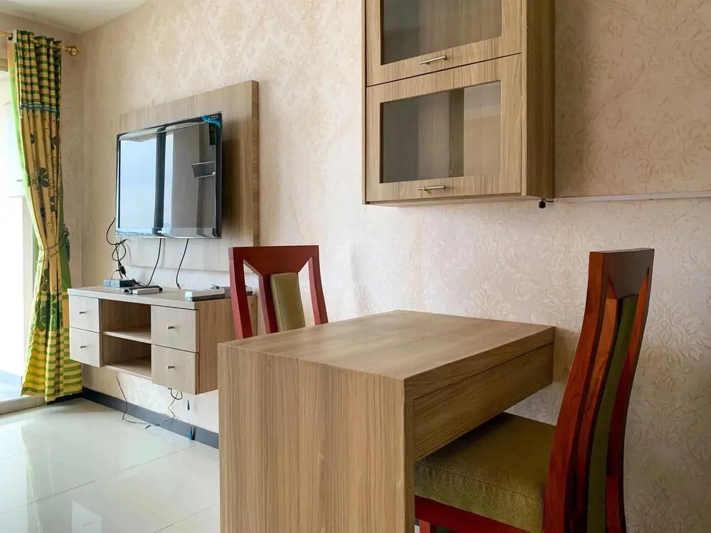 Джакарта: Elegant And Comfy 1Br Apartment Belmont Residence