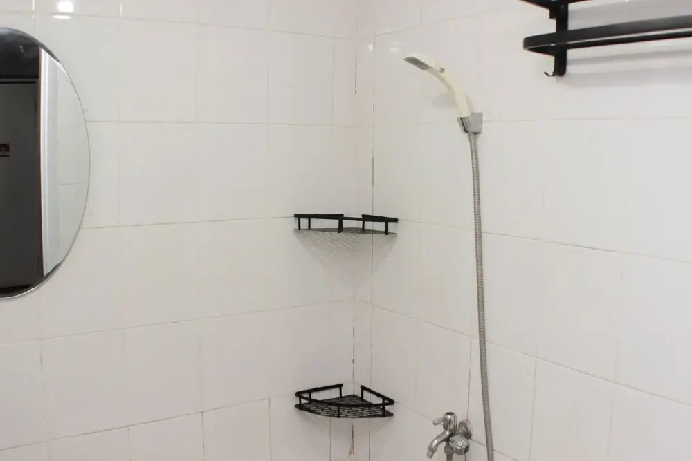 Джакарта: Comfort And Restful 2Br At Bassura City Apartment