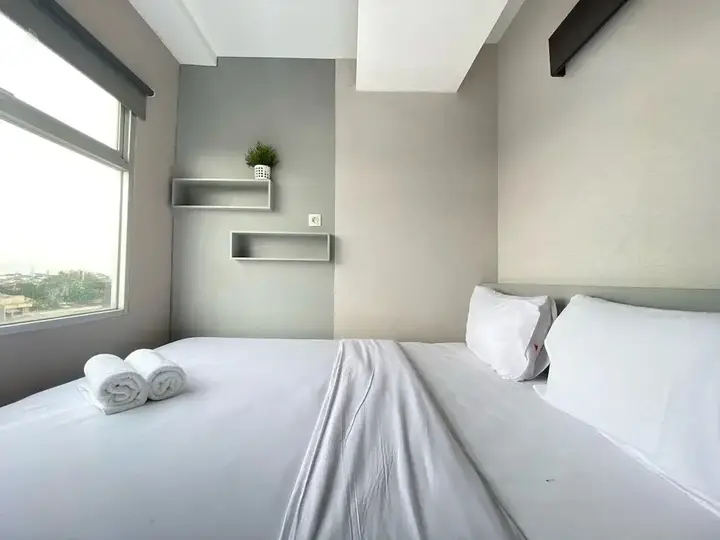 Бандунг: Cozy Furnished 2Br Apartment At Grand Asia Afrika