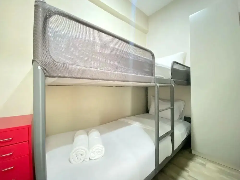 Бандунг: Cozy Furnished 2Br Apartment At Grand Asia Afrika