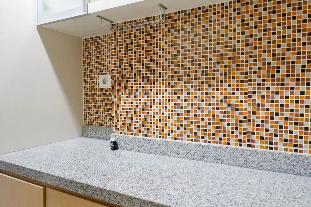 Сурабая: Homey And Serene Studio Apartment At Tamansari Papilio