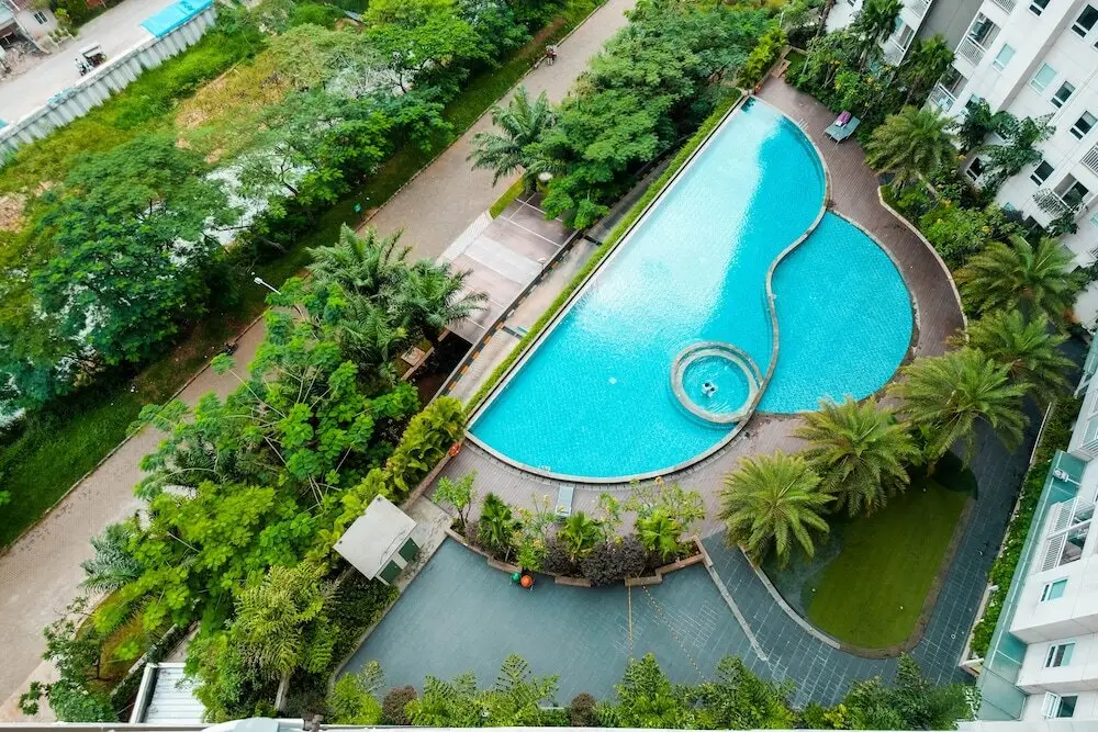 Чикаранг: Scenic 1Br Apartment At Mustika Golf Residence