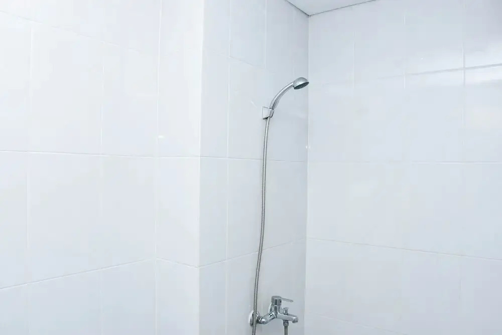Бекаси: Cozy Living Studio Patraland Urbano Apartment Near Bekasi Station
