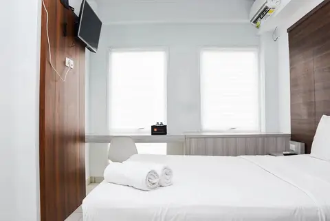 Cozy Living Studio Patraland Urbano Apartment Near Bekasi Station — фото 1