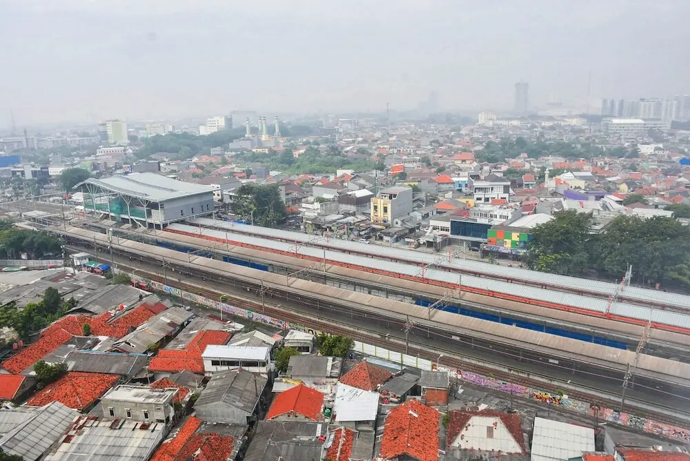 Бекаси: Cozy Living Studio Patraland Urbano Apartment Near Bekasi Station
