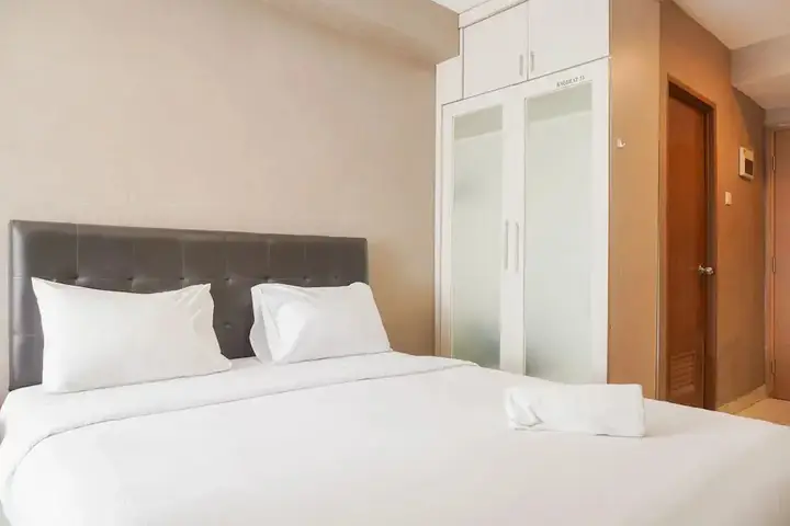 Депок: Warm And Cozy Studio At Cinere Bellevue Suites Apartment