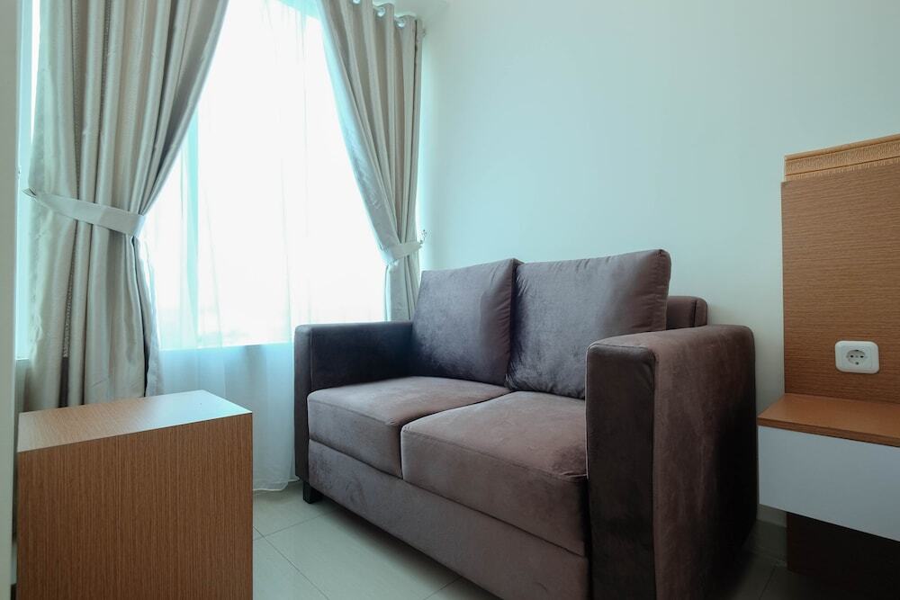 Бекаси: Comfort Living Studio At Grand Kamala Lagoon Apartment