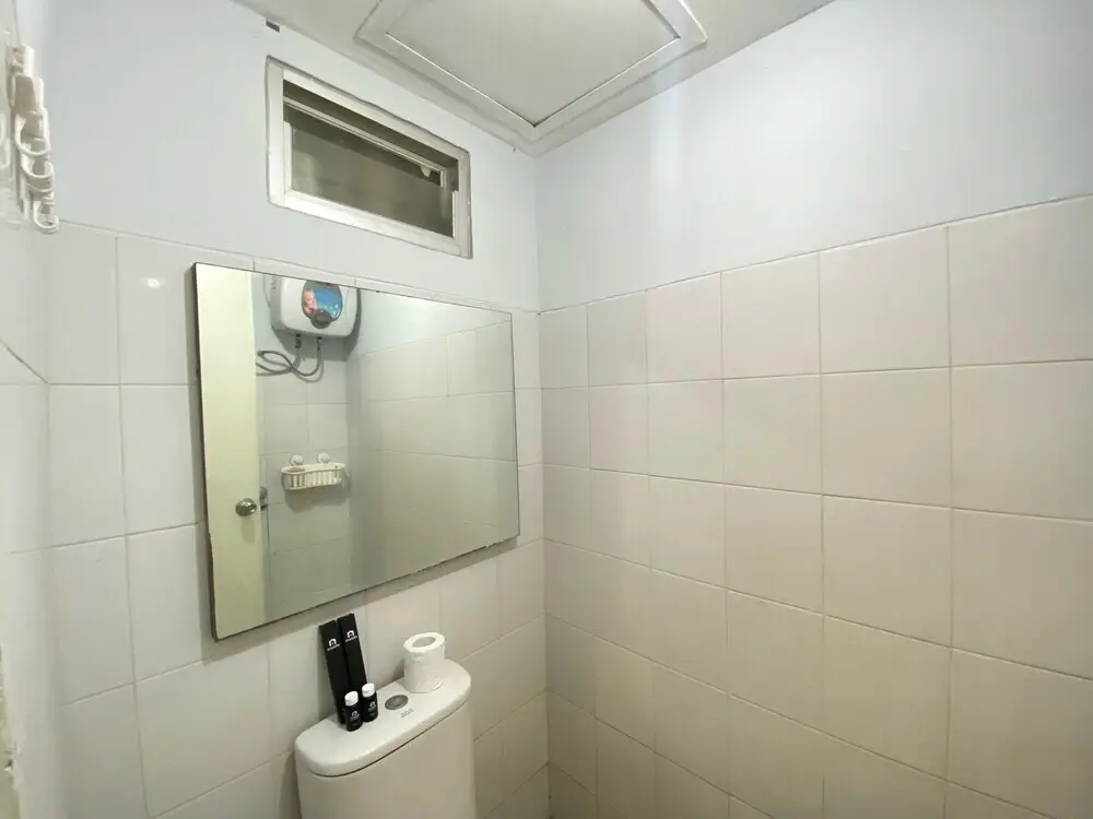 Бандунг: Cozy And Well Designed Studio Room At Suites @Metro Apartment