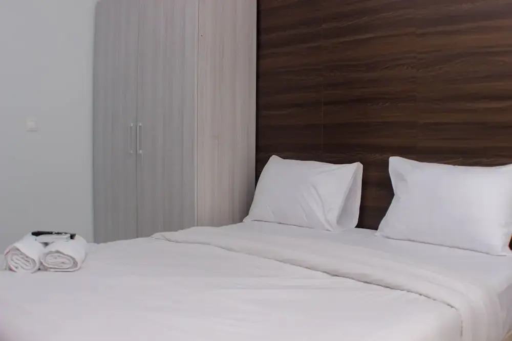 Бекаси: Great Location Studio Room At Patraland Urbano Apartment