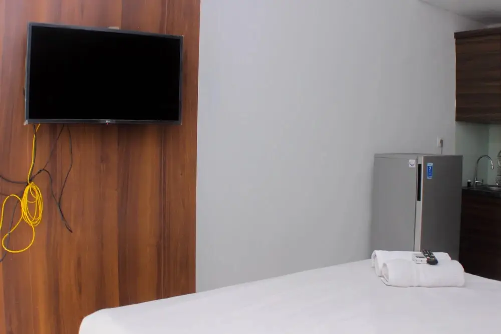 Бекаси: Great Location Studio Room At Patraland Urbano Apartment