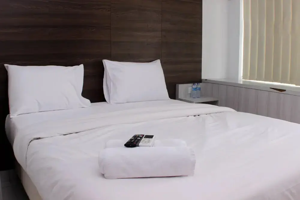 Бекаси: Great Location Studio Room At Patraland Urbano Apartment