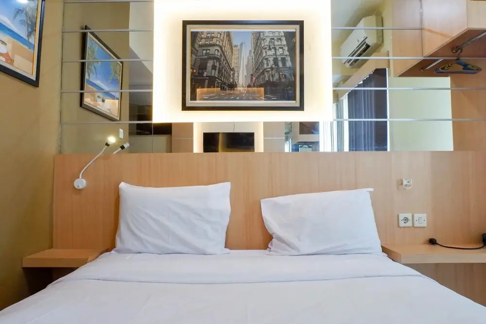 Сурабая: Cozy Studio With City View At Tamansari Papilio Apartment