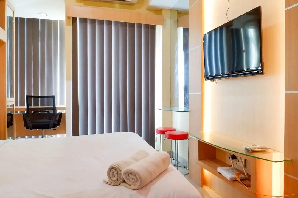 Сурабая: Cozy Studio With City View At Tamansari Papilio Apartment