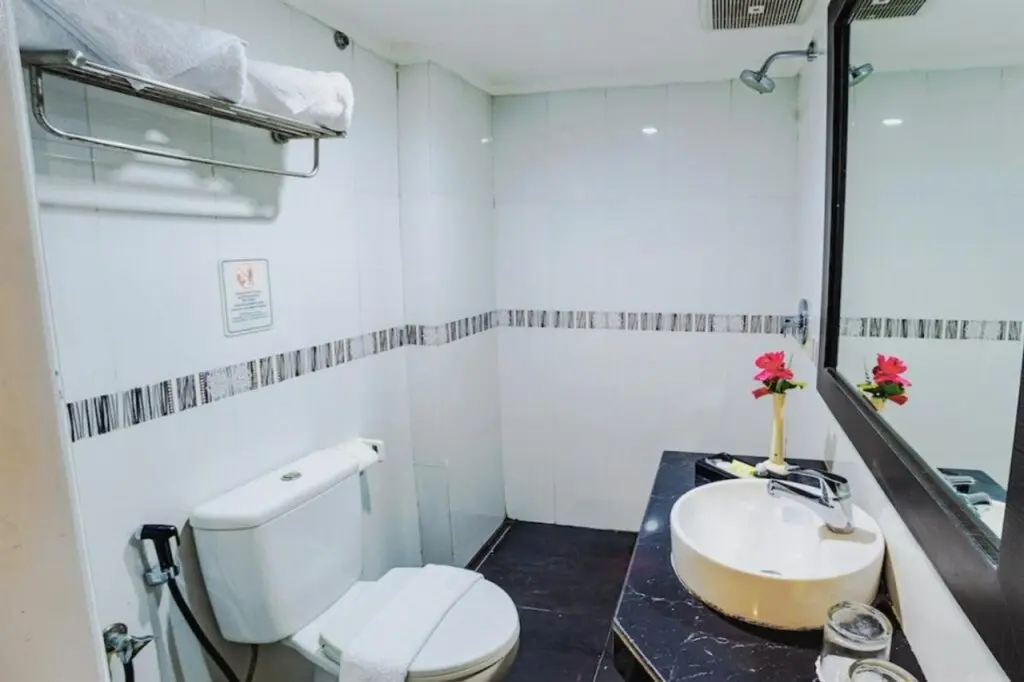 Джаяпура: Parkside Star Hotel Waena