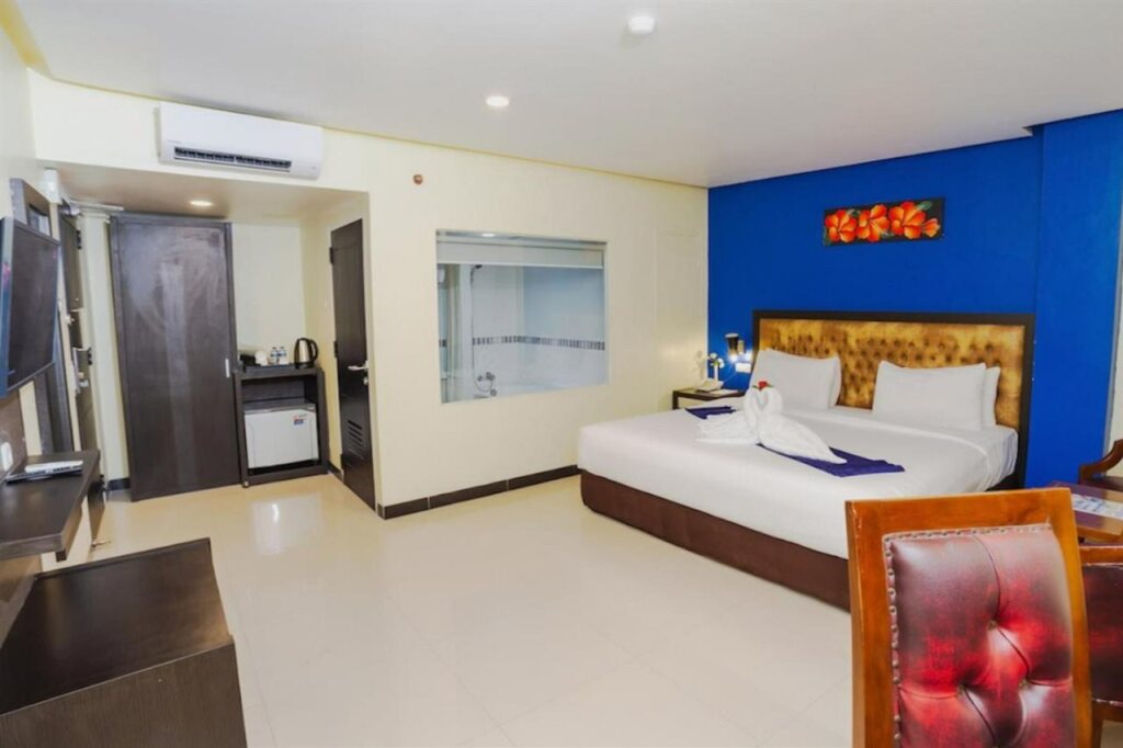 Джаяпура: Parkside Star Hotel Waena