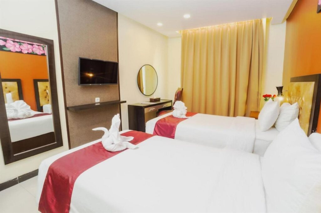 Джаяпура: Parkside Star Hotel Waena