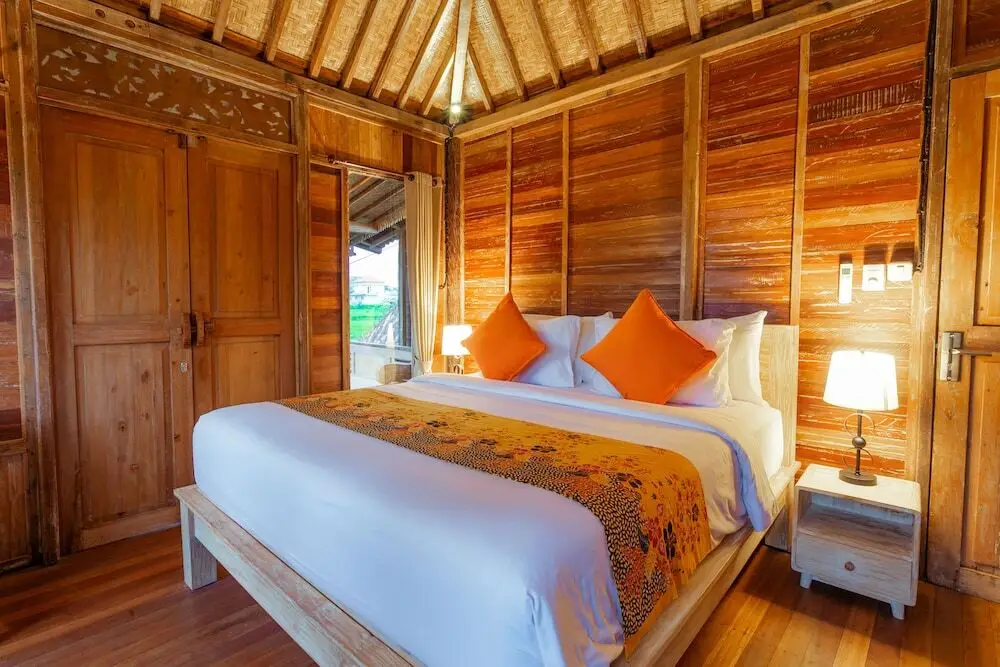 Ангантака: Nauna Villa Bali