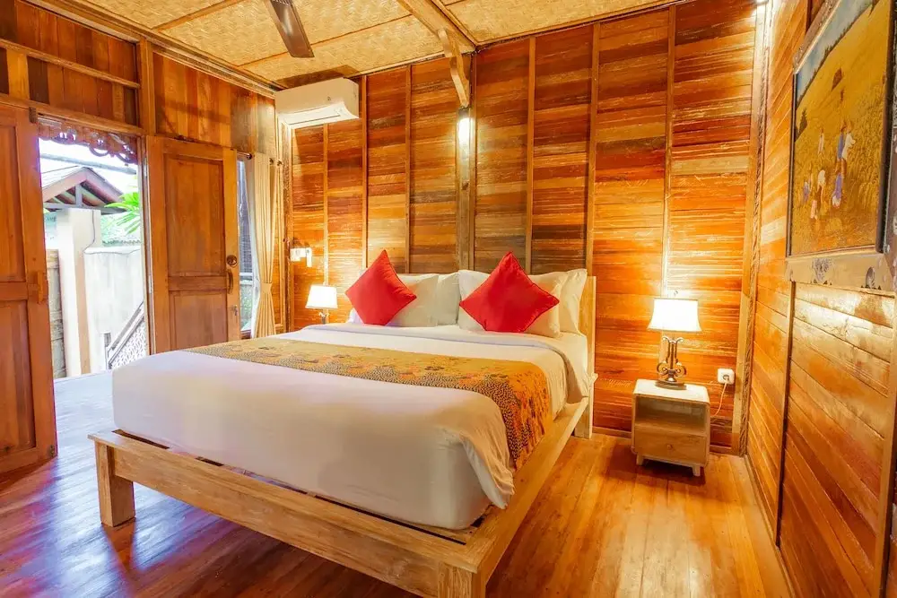 Ангантака: Nauna Villa Bali