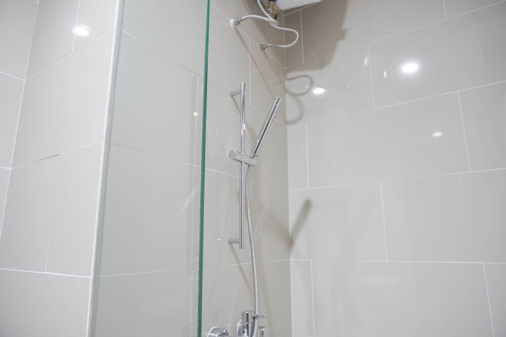 Джакарта: Elegant And Comfy 2Br At Permata Hijau Suites Apartment