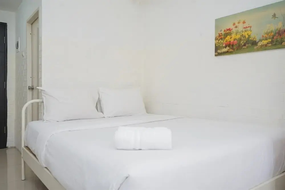 Южный Тангеранг: Comfort And Cozy Stay Studio Room At Baileys Apartment