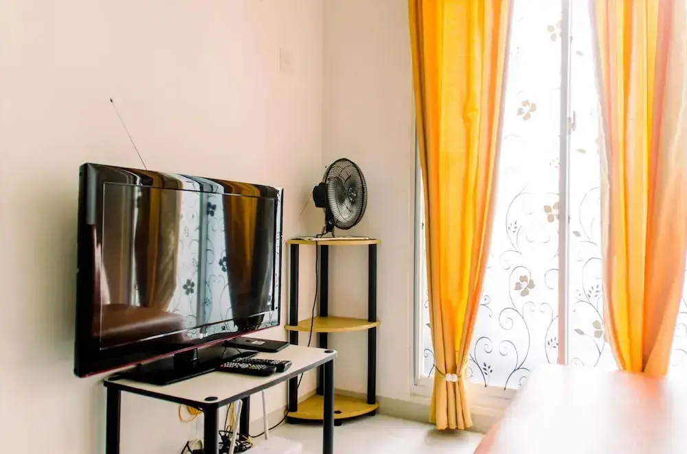 Южный Тангеранг: Comfort And Cozy Stay 1Br At Akasa Pure Living Bsd Apartment