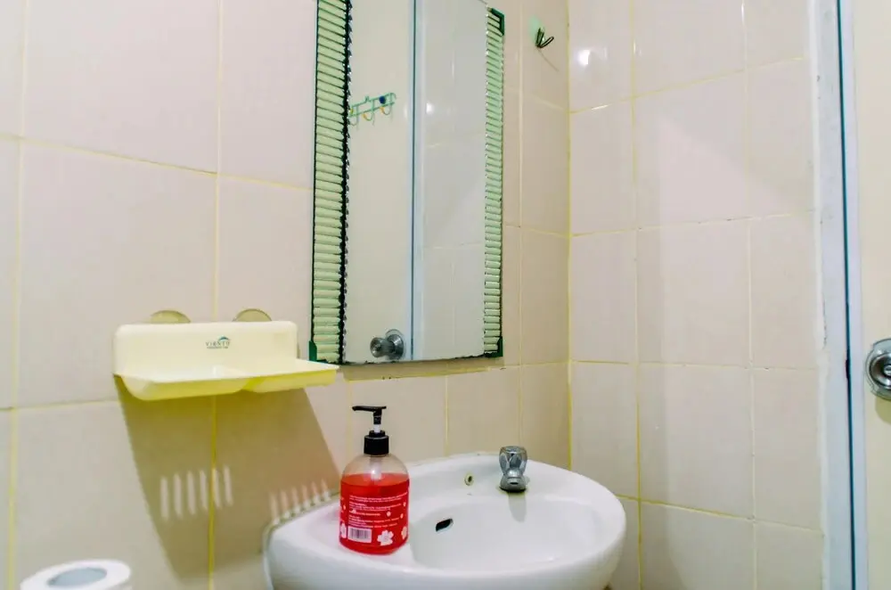 Южный Тангеранг: Restful And Comfy 2Br At Serpong Greenview Apartment