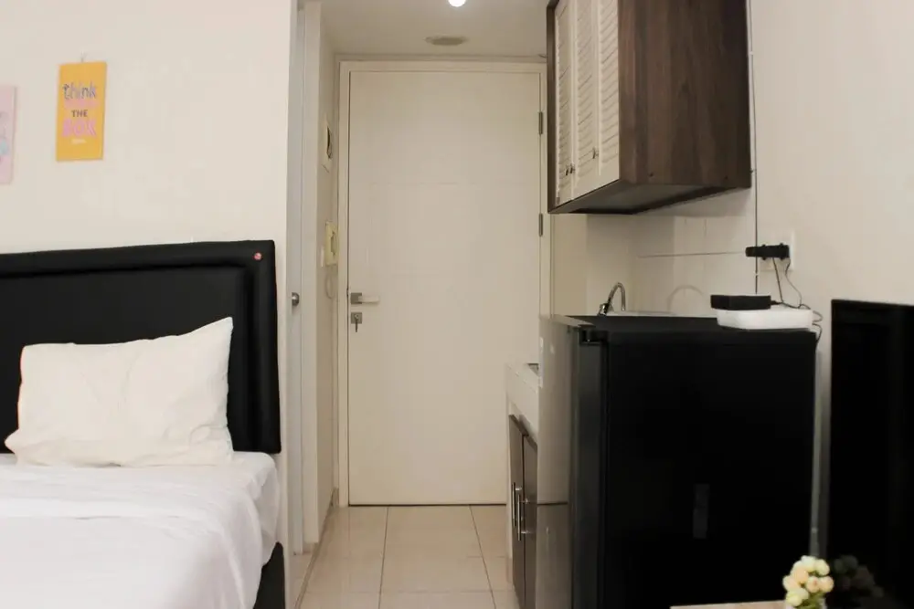 Бекаси: Cozy And Modern Studio Apartment At Springlake Summarecon Bekasi