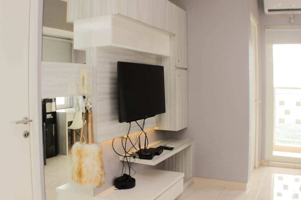 Бекаси: Nice And Comfort Stay 2Br At Springlake Summarecon Bekasi Apartment