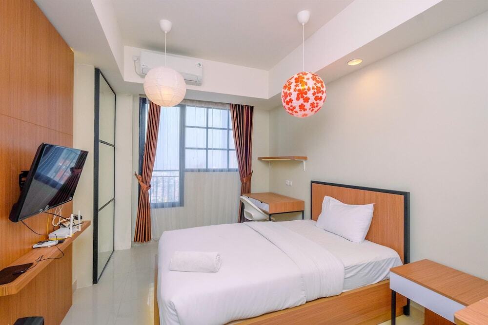 Депок: Cozy And Simply Studio At Evenciio Margonda Apartment