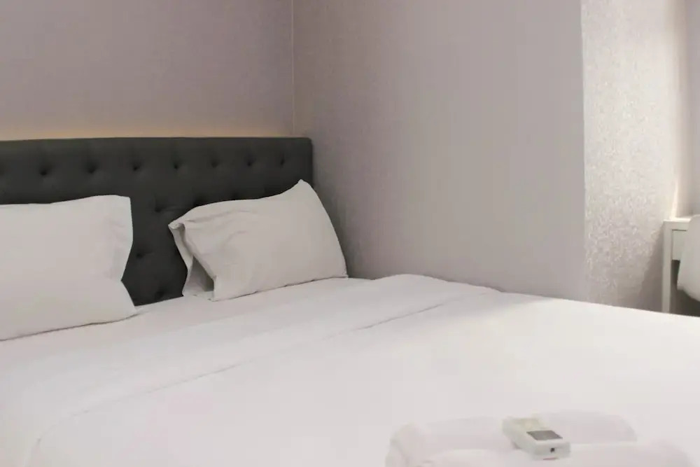 Бекаси: Warm And Enjoy Living 2Br At Springlake Summarecon Bekasi Apartment