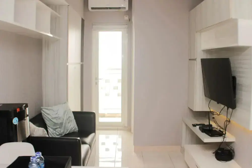 Бекаси: Warm And Enjoy Living 2Br At Springlake Summarecon Bekasi Apartment